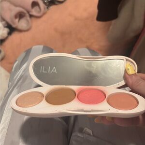 ILIA Multi-use Face Pallet
